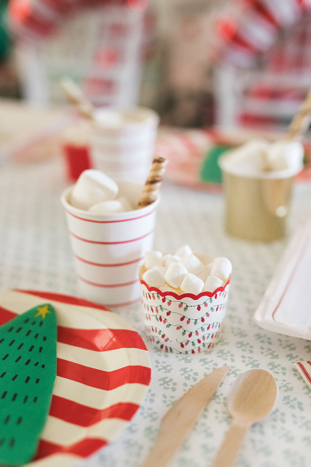 A Christmas Story Movie Night - party-pickup.com