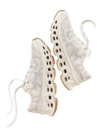On Running Cloudmonster sneakers for teen girls, ideal for walking and everyday activities.