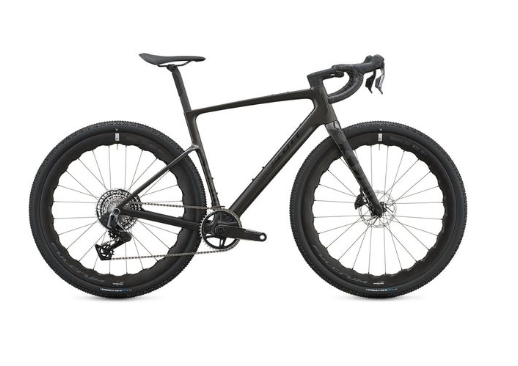 Addict gravel bike for men who enjoy cycling and outdoor adventures